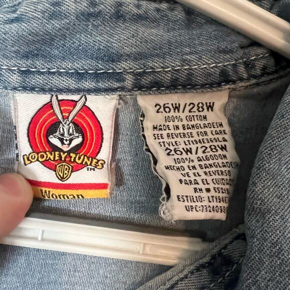 Tweety Bird 26/28 Womens Button Up Blue Denim Looney Tunes Floral Collared - Picture 4 of 9